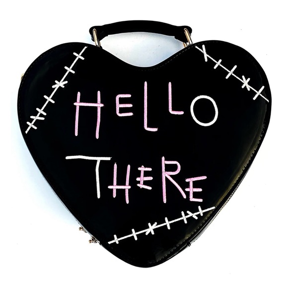Heart-Shaped hell here Black Bag with Pink and White Stitching new - Picture 5 of 5